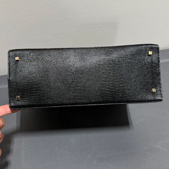 Salvatore Ferragamo Vara Lizard Embossed Black Leather Handbag w/ Bow Top Handle - Picture 5 of 6